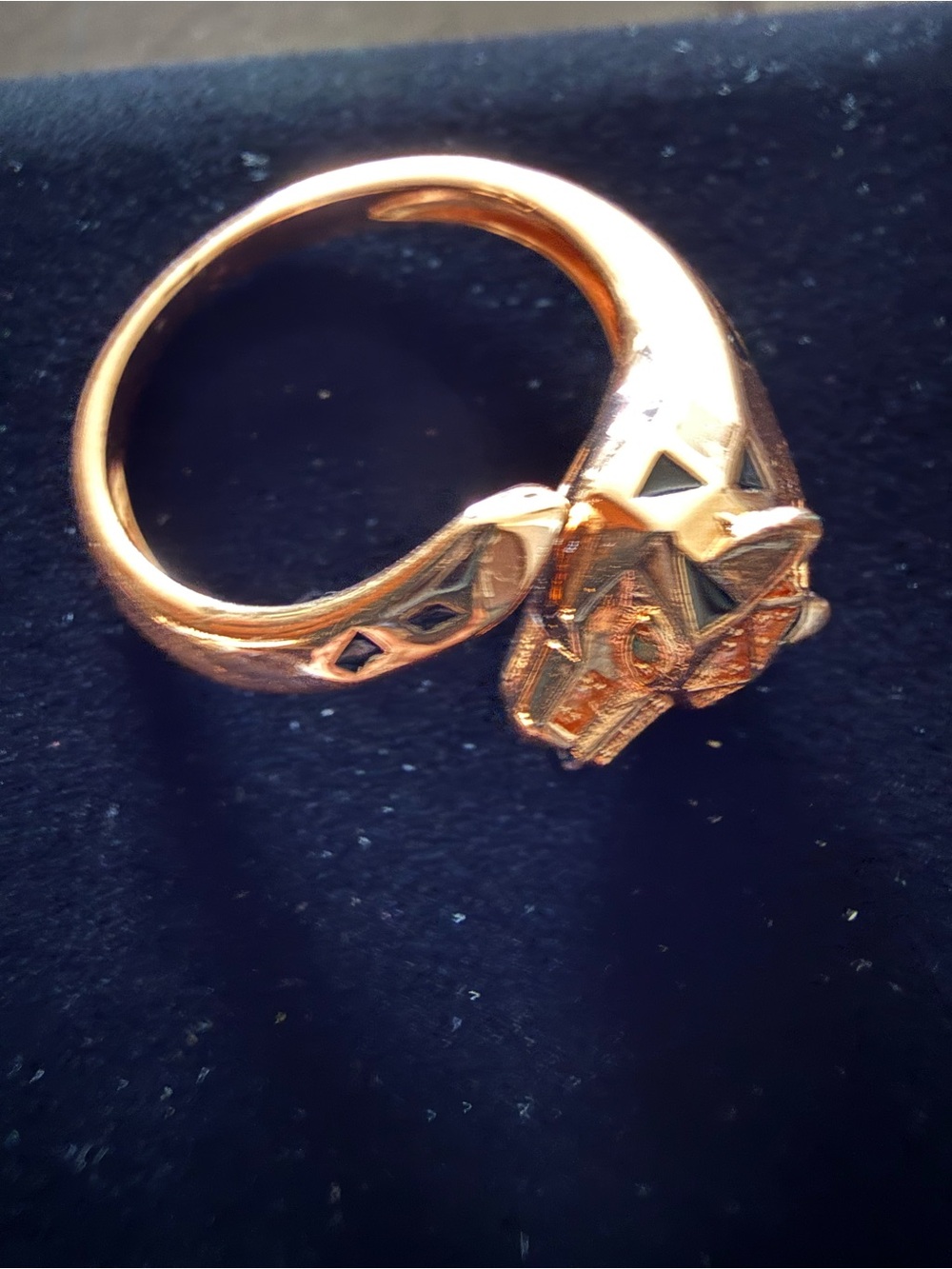 Gold Floral Accent Women's Ring - Elegant Rose Gold Tone